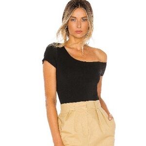 Superdown One-Shoulder Black bodysuit